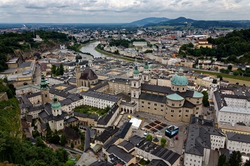 Fototapeta na wymiar City view of Salzburg.