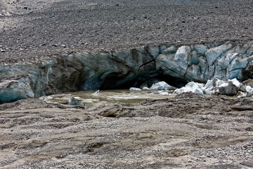 Grossglockner - Austria. Grossglockner High Alpine Road..Großglockner - Österreich. Großglockner-Hochalpenstraße.