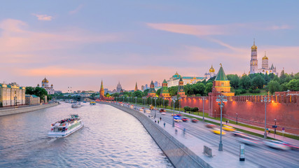 Panoramic view of the Moscow river and the Kremlin