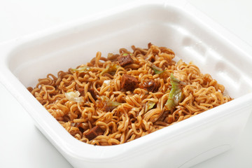 カップ焼きそば