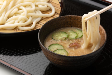 冷汁うどん