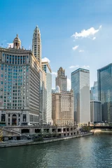 Fototapeten Chicago River und Skyline der Innenstadt von Chicago, USA © XtravaganT