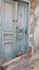 Portal in einer Gasse in der Altstadt von Sousse/Tunesien