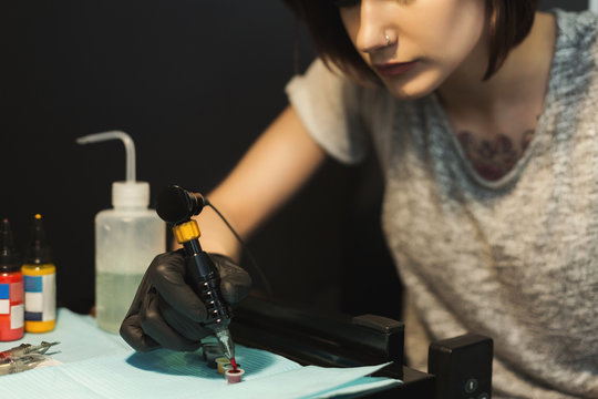 Special paint for doing tattoo
