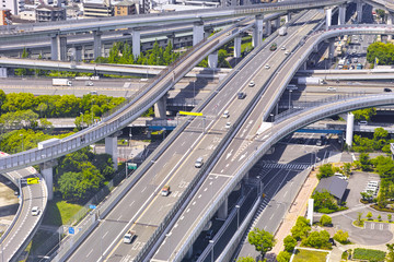 高速道路のインターチェンジ
