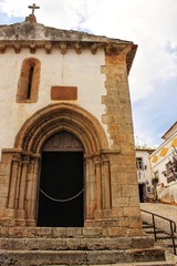 Naklejka premium Old and majestic antique church in Obidos village