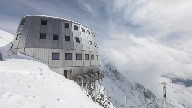 Timelapse depuis le refuge du Go&ucirc;ter, Massif du Mont Blanc, Haute Savoie, 74, France