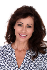 Bewerbungsfoto einer Geschäftsfrau, Frau lächelt