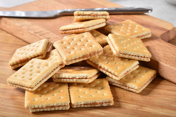Fototapeta na wymiar Peanut butter crackers