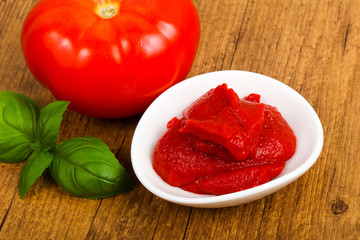Tomato paste