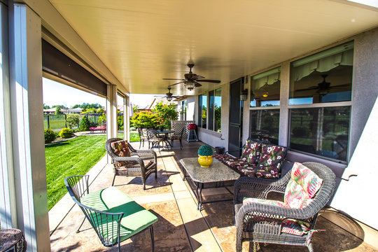 Modern Rear Yard Patio With Furniture