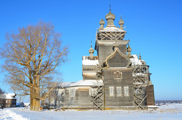 Church of the Transfiguration (Preobrazhenskaya), XVIII century in Turchasovo. Russia, Arkhangelsk...