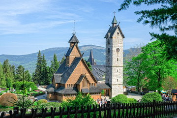 Obraz premium Beautiful Vang stave church in Karpacz, southern Poland 