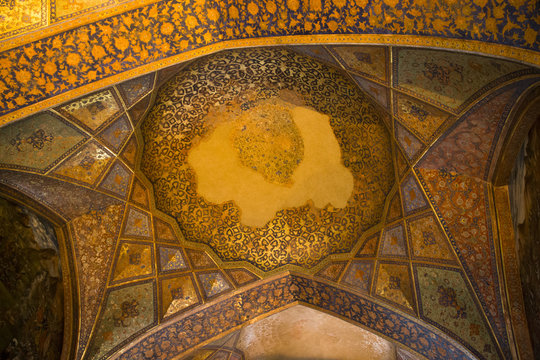 Hasht Behesht palace in isfahan, Iran.