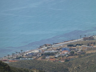 La Batería de Castillitos, fortificación española de soporte de artillería costera situada en el cabo Tiñoso en Cartagena (Murcia, España)
