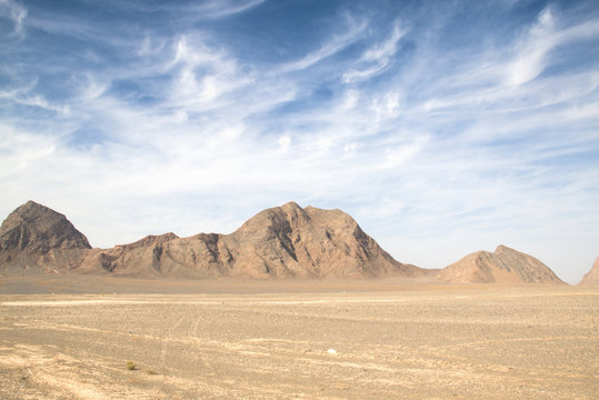The Bafgh desert near Yazd, Iran. © waldorf27