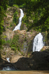 Naklejka premium Huai To Waterfall