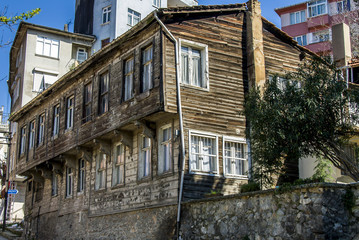 Fototapeta na wymiar Istanbul, Turkey, 31 March 2006: Old Istanbul Wooden Houses in the Uskudar district of Istanbul.