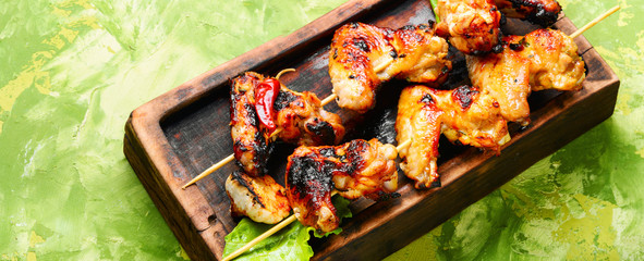 Tasty grilled chicken wings