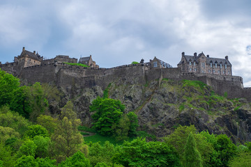 Fototapeta na wymiar Das Schloss von Edinburgh/Schottland