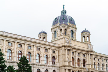 Fototapeta na wymiar Facade of Kunsthistorisches Museum, Vienna, Austria