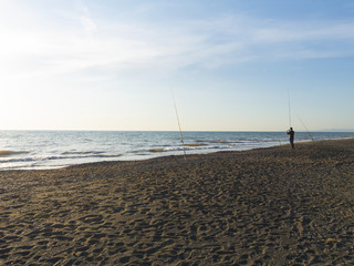 pescatore al mare