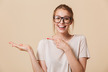 Portrait of a happy casual girl in eyewear