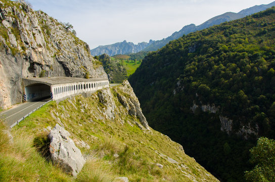 Lagos De Covadonga