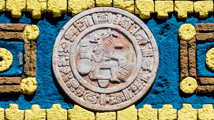 Fototapeta na wymiar Aztec Crest