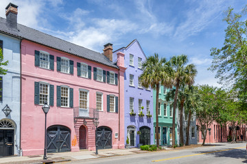 Fototapeta premium Rainbow Row w Charleston w Południowej Karolinie