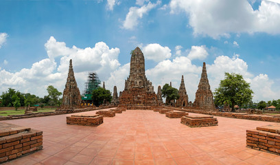 Naklejka premium Wat Chaiwatthanaram thailand