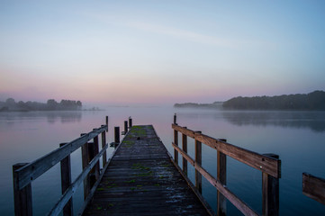 Fototapeta premium Jetty in lake