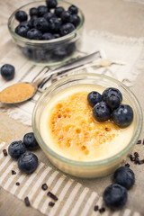 Creme brulee with blueberries 