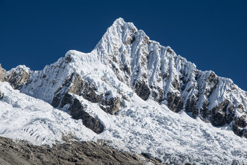 Alpamayo at Cordillera Blanca (Peru)