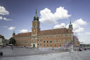 Widok na rynek starego miasta w Warszawie © hunter76