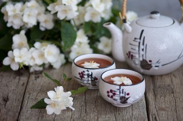 Organic jasmine tea with fresh jasmine flowers