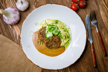 Homemade beef cutlets