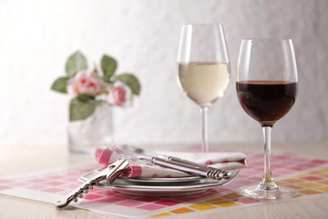 ワインとカトラリー  Wine and cutlery