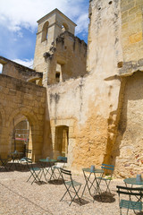 Kreuzgang des Franziskanerklosters in Saint-Émilion