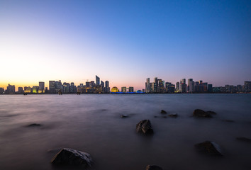 Fototapeta premium panoramic city skyline