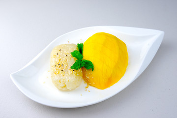 Mango and Sticky Rice