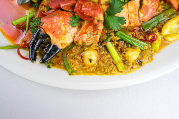 Stir-fried crab curry