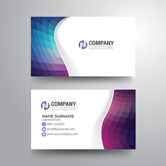 Naklejka premium Modern business card with geometric blue violet color