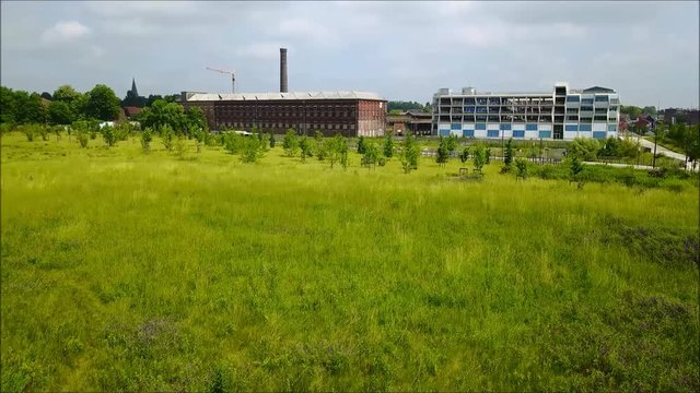 Vue a&eacute;rienne d'un quartier en r&eacute;novation 