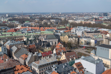 Naklejka na ściany i meble Riga, die Hauptstadt Lettlands, aus der Vogelperspektive