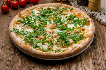Pizza with pears and Gorgonzola cheese.