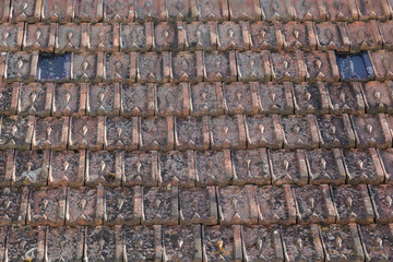 Roof tiles