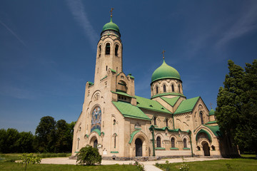 Fototapeta na wymiar Beautiful church in Parkhomovka , Ukraine