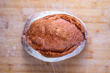 pão rústico de beterraba