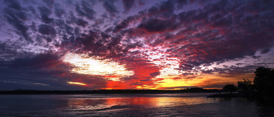 Noosa Rivermouth Sunset